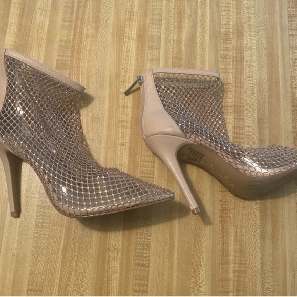 Charles by Charles David Pursue Womens Mesh Stilettos Dress Heels size 9 - Picture 3 of 11